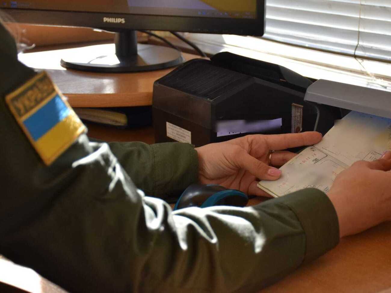 Пограничник может потребовать выписку из протокола ТЦК и решение об отсрочке