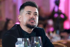 Налчаджиоглу не коментує розставання з другою дружиною