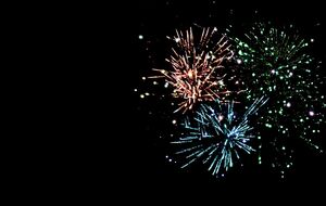 За попередніми даними, феєрверк запускали за допомогою пульта для дистанційного запуску