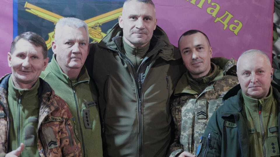 Віталій Кличко: Ми розуміємо, що від міцності наших військових залежить наше майбутнє