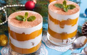 Готовый десерт можно украсить мятой