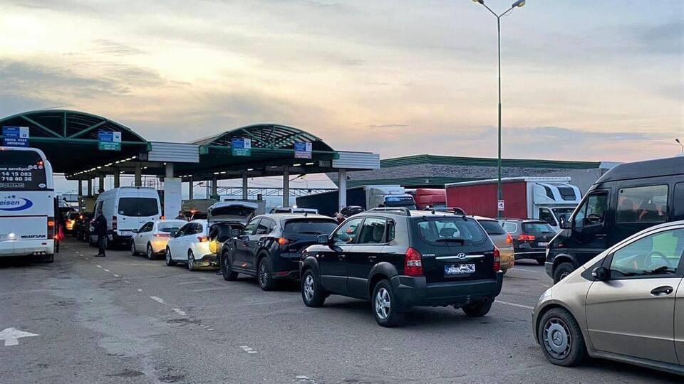 Україна лише в листопаді 2023 року недоотримала майже 10 млрд грн митних зборів через блокування кордону