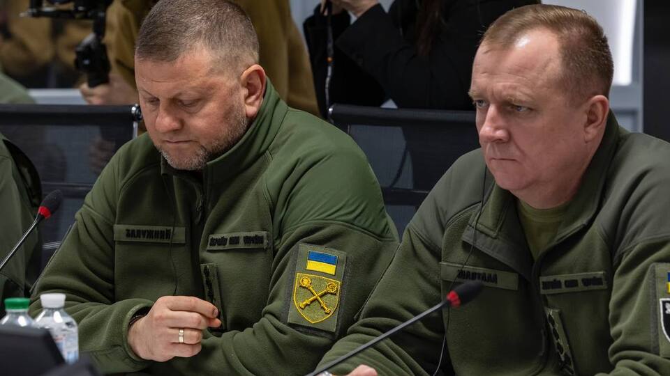 Умови, у яких ЗСУ доводиться тримати оборону, Залужний назвав надскладними