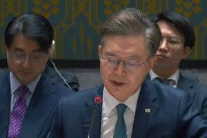 Хван Чжун Кук отметил, что по Украине была выпущена ракета KN-23, которая способна доставлять ядерные боеголовки