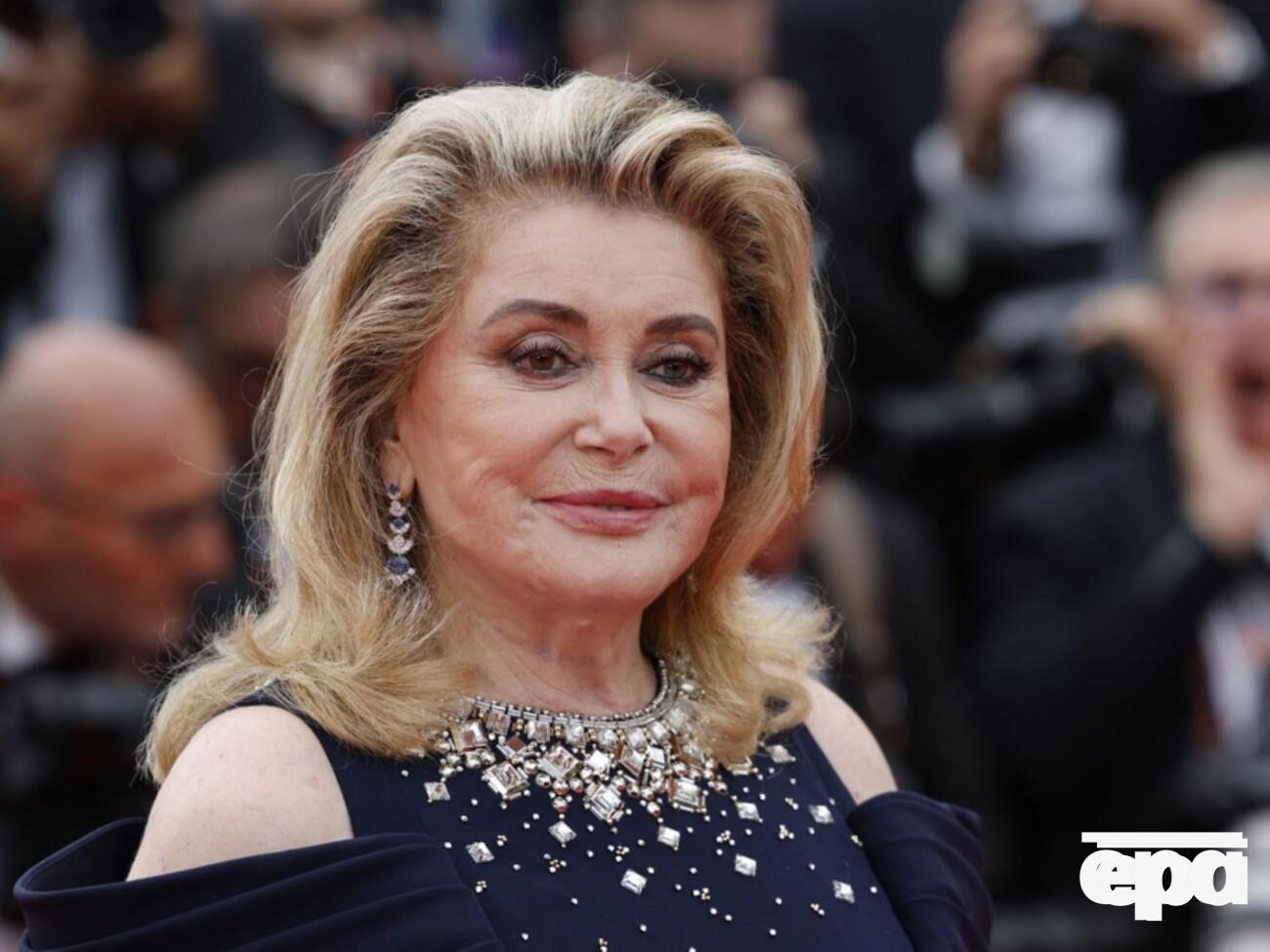 Якимчук: За словами видавців, у Катрін Деньов є коло слухачів, які не пропускають жодної нею начитаної книжки, тому ця магія вже працює