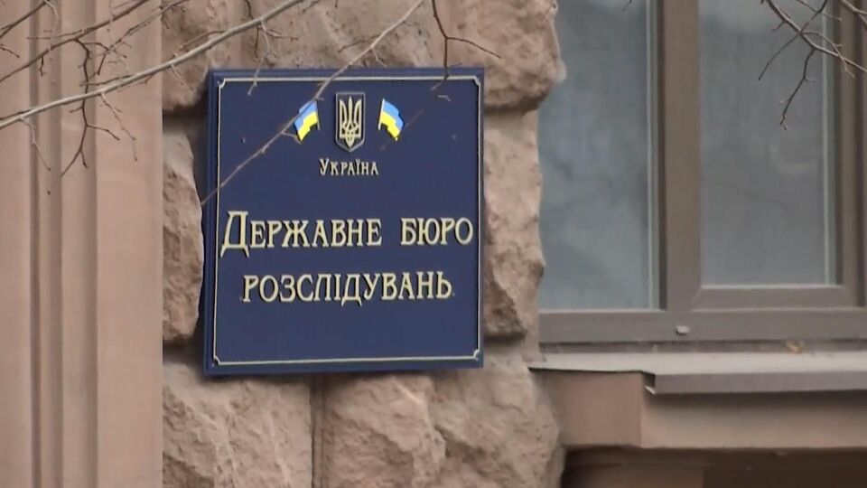 ДБР отримало висновки експертиз про повну невідповідність вимогам майна, доправленого компаніями Гринкевича для армії, повідомив Плінський