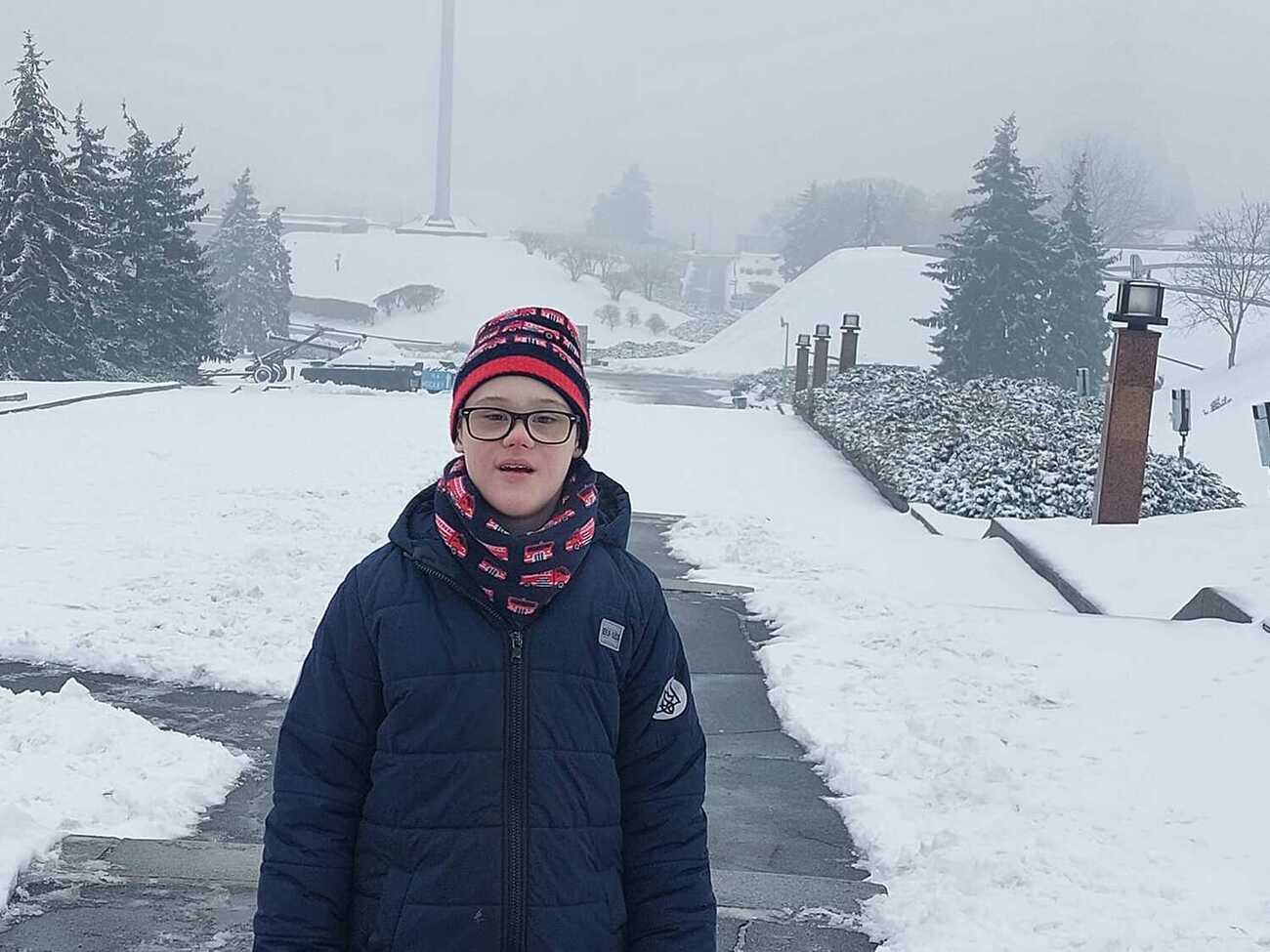 Мальчик не может говорить