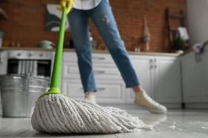 С помощью качественных растворов можно также убрать неприятный запах