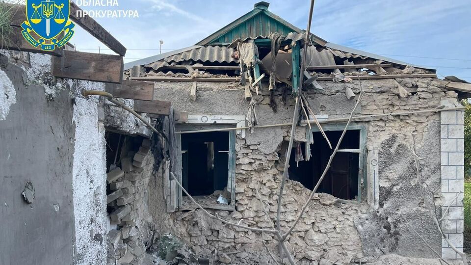Окупанти зруйнували будинок і вбили цивільного в Херсонській області