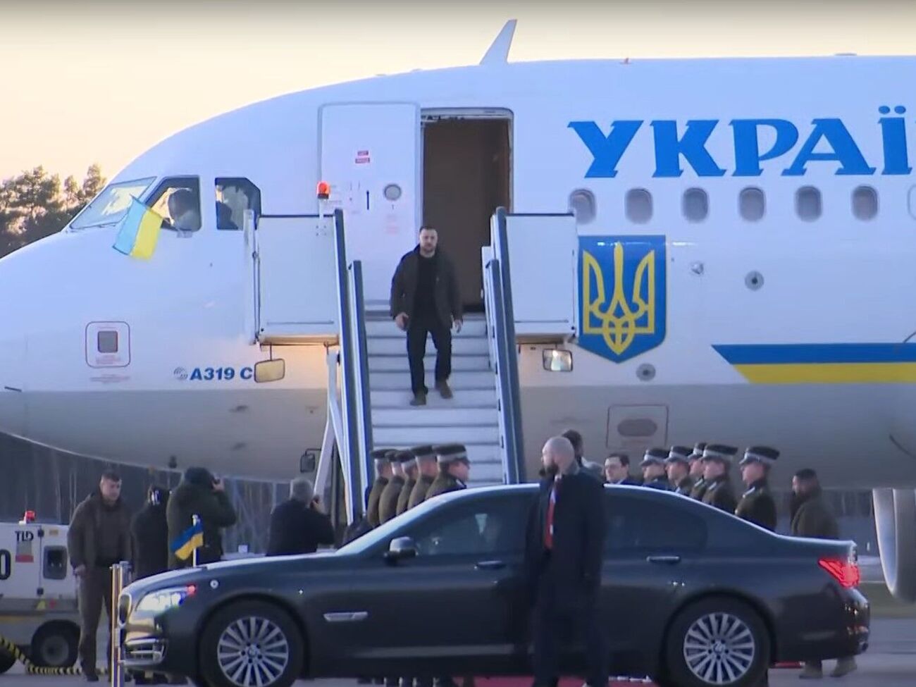 Зеленский 11 января прибыл в Латвию