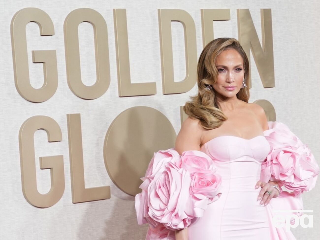 Для Лопес создали сияющий образ