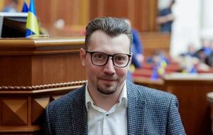 Виталий Безгин в парламенте входит в президентскую фракцию "Слуга народа"