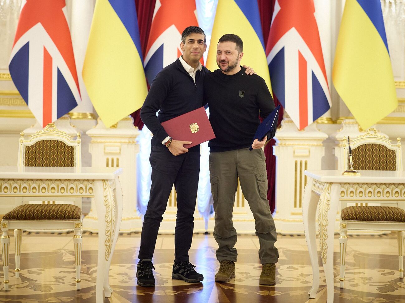 Зеленский и Сунак подписали соглашение о гарантиях безопасности