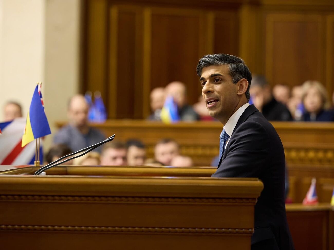 Если Россия когда-нибудь снова вторгнется в Украину, Великобритания придет на помощь, отметил Сунак