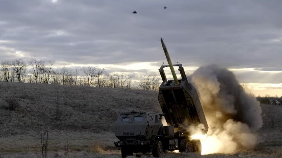 Залужний опублікував відео роботи українських військових на РСЗВ HIMARS