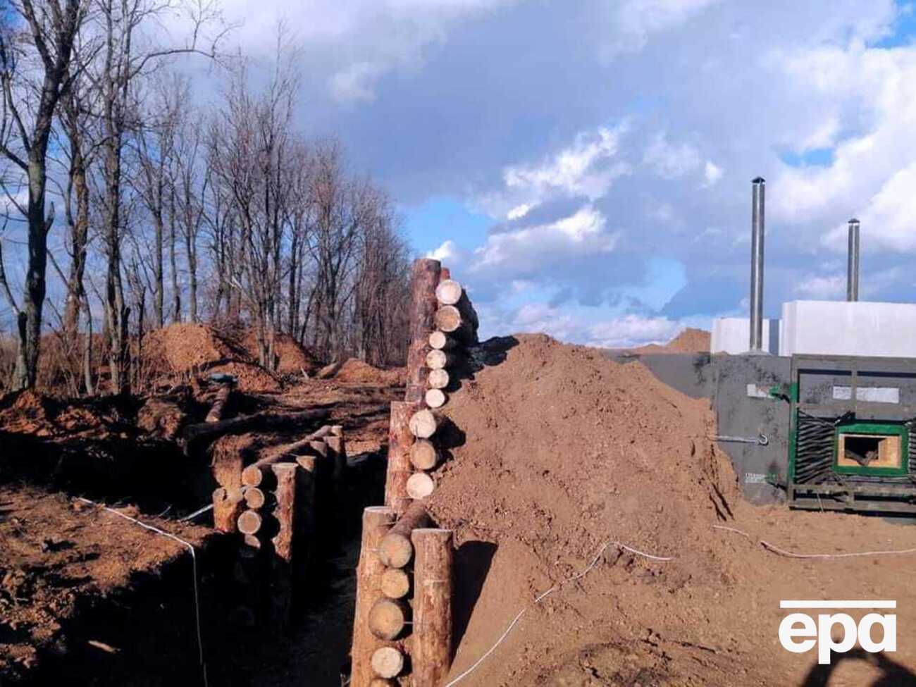 В Івано-Франківській області є вся необхідна техніка для будівництва фортифікацій, але бракує людей зазначили в ОВА