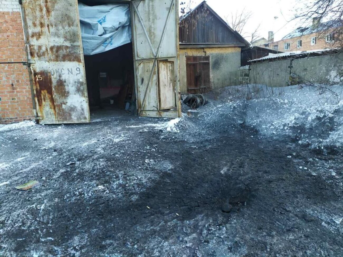 Ракетою С-300 пошкоджено складське приміщення в Іллінівці
