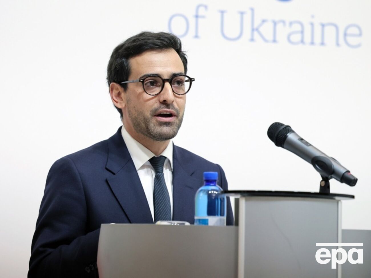 Сежурне уранці прибув до Києва