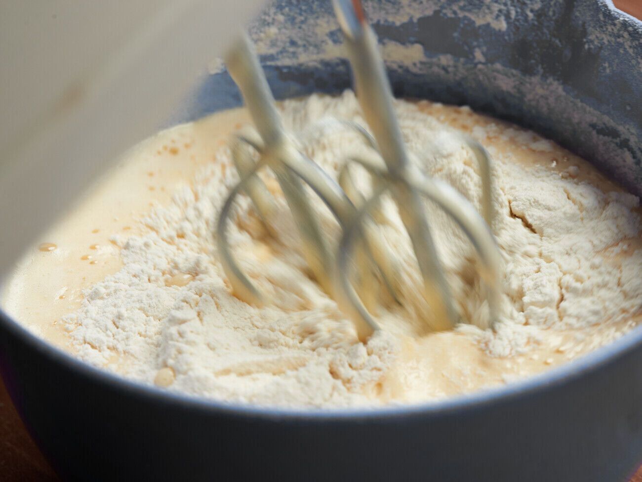 Випікайте медівник за температури +180 °C протягом 50 хвилин