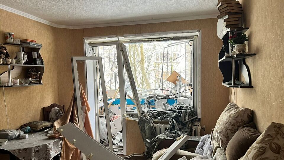 Окупанти вчергове завдали ударів по Нікопольському району, спричинивши руйнування