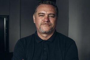 Неизвестные пришли в квартиру Николова 14 января