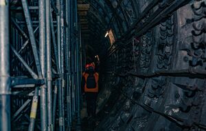 Константин Бондарев проинспектировал аварийный участок столичного метро