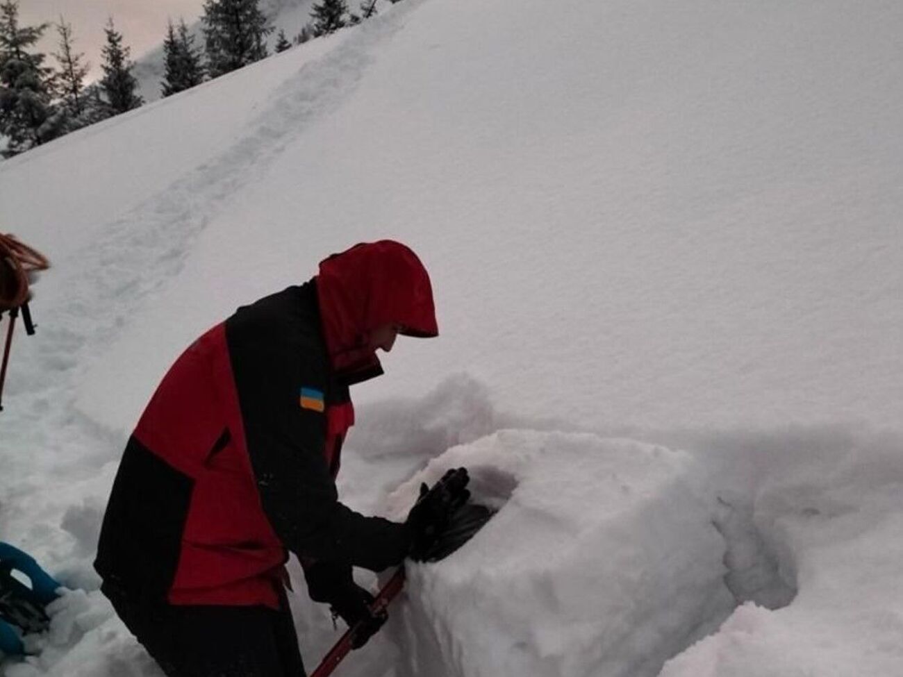 Громадянин Франції не реєструвався в рятувальників для проходження гірського маршруту в Карпатах, зазначили в ДСНС