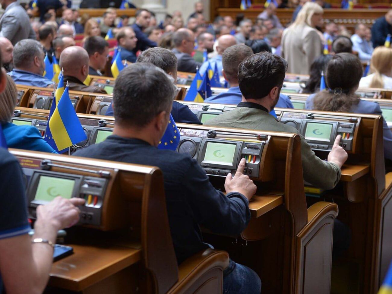 Рада проголосовала за создание электронного реестра военнообязанных