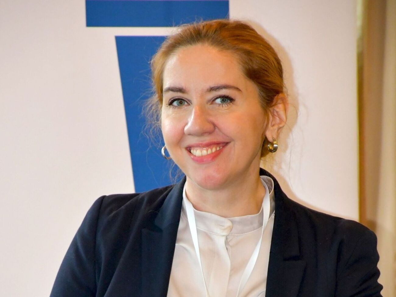 По словам Романюк, целенаправленная охота на медиа, слежка, запись скрытого видео – недопустимы в демократической стране