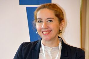 По словам Романюк, целенаправленная охота на медиа, слежка, запись скрытого видео – недопустимы в демократической стране