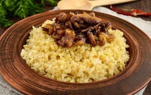 Клопотенко: Булгур – это крупа, изготовленная из пропаренной, высушенной и измельченной пшеницы, обычно твердых сортов