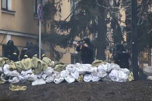 По версии следствия действия беркутовцев привели к смерти 48 протестующих