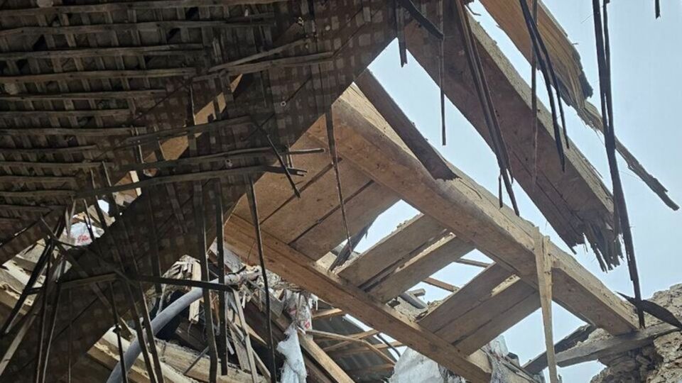 Пострадавшие супруги находились в собственном доме во время вражеской атаки