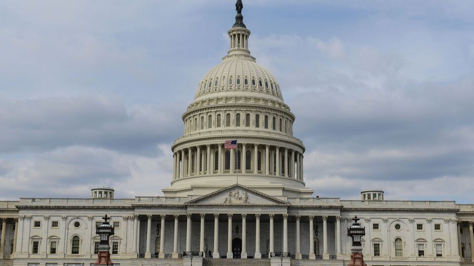 Сенат США, імовірно, наблизився до двопартійної угоди про допомогу Україні й захисту свого кордону, але не Палата представників