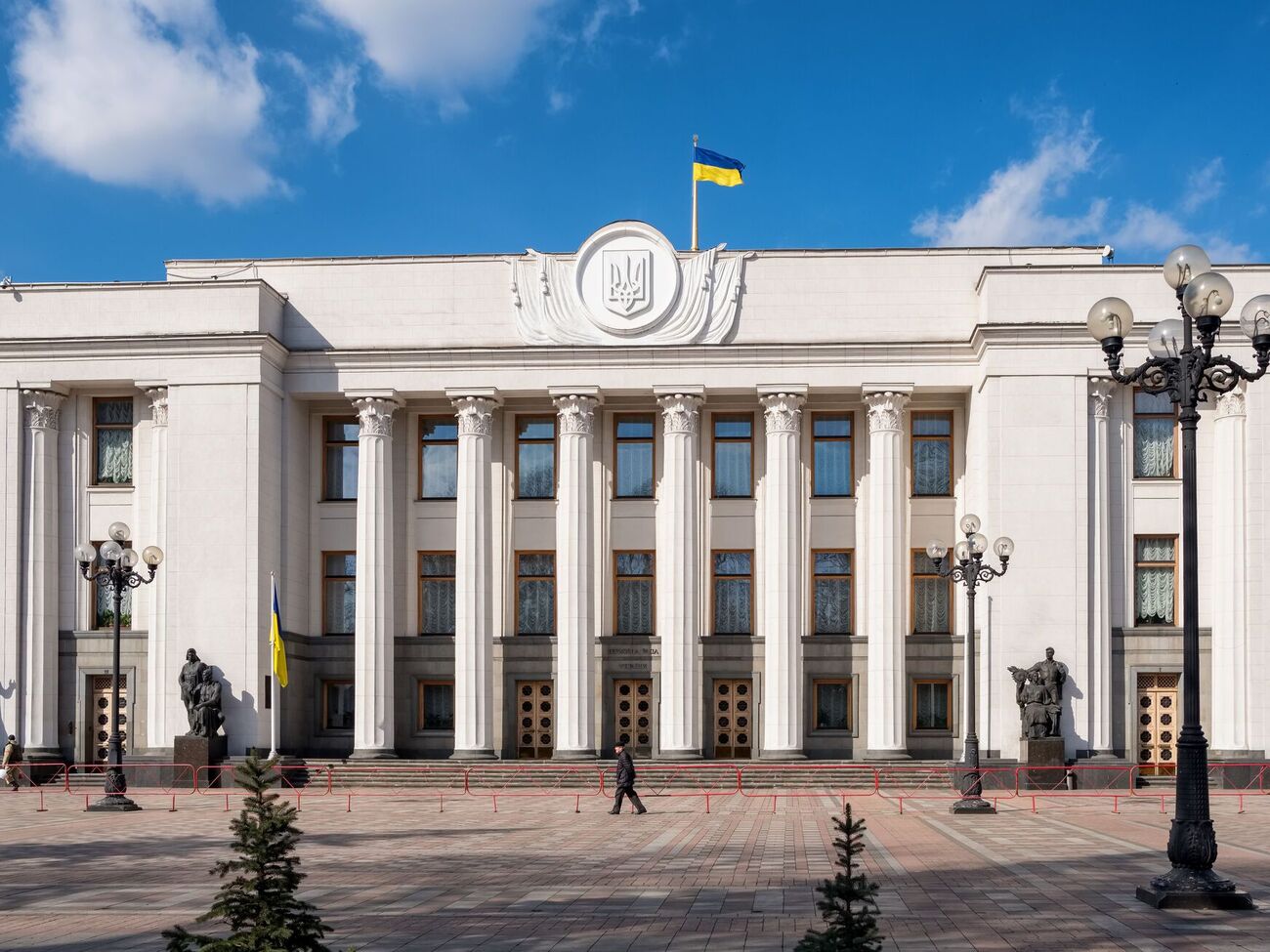 В Раде зарегистрировано уже несколько альтернативных законопроектов о мобилизации, теперь нардепы должны будут сначала рассмотреть их, а потом правительственный