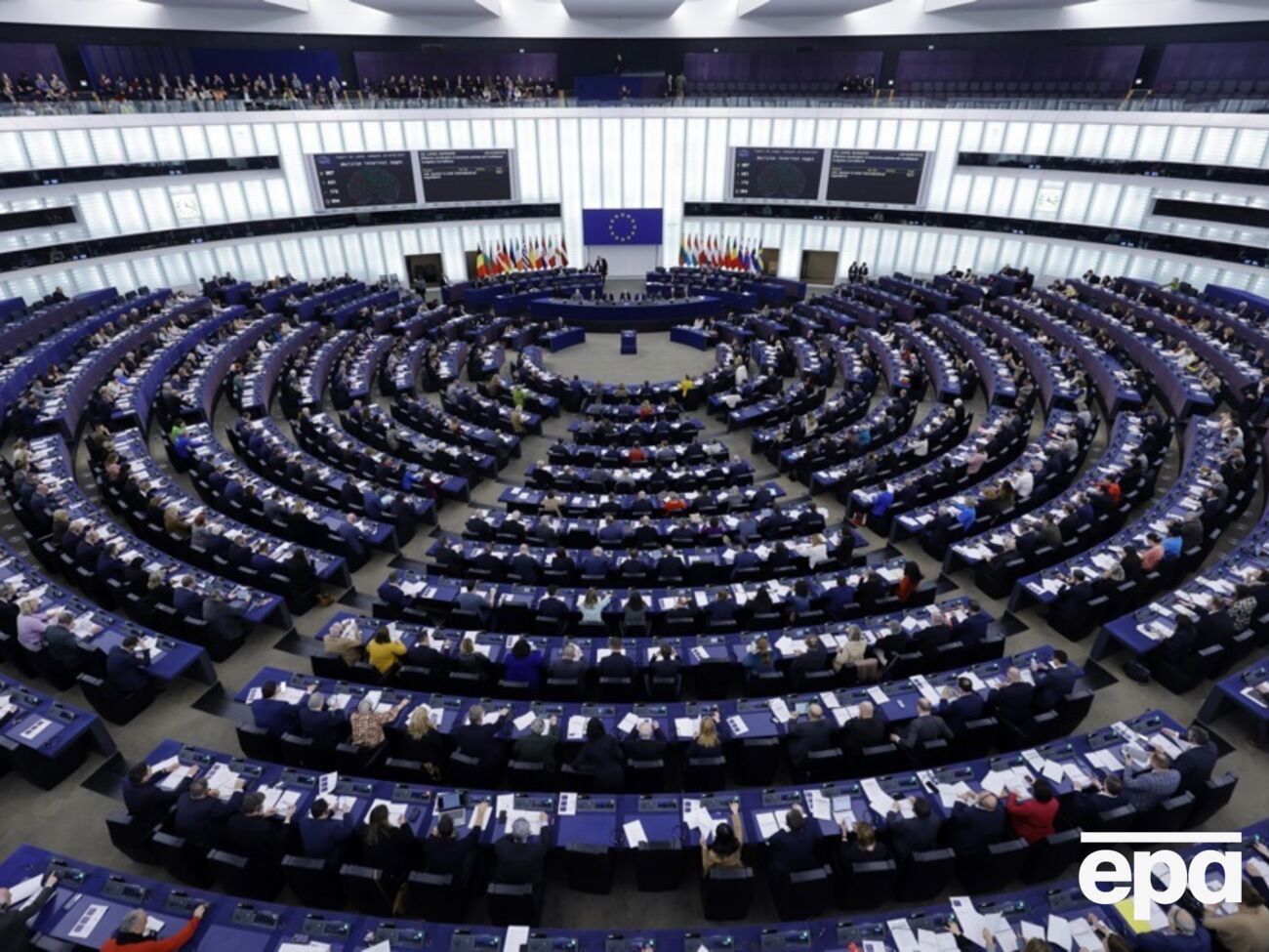 Европарламент проголосовал за резолюцию по поводу Венгрии