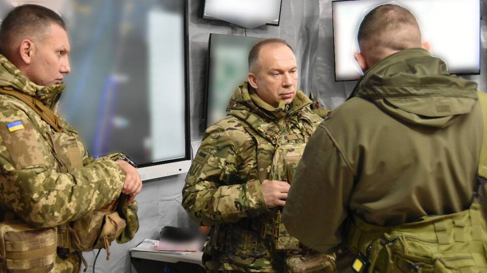 Сырский рассказал, что вместе с командирами воинских частей проанализировал вероятные дальнейшие действия оккупантов на купянском направлении