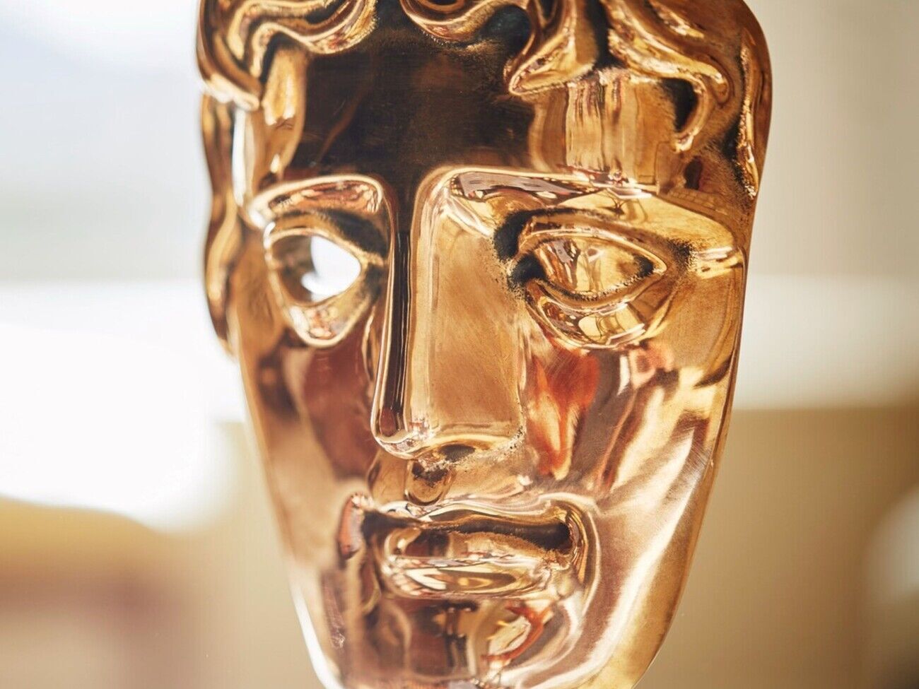Кинопремия BAFTA – ежегодная награда, присуждаемая Британской академией телевидения и киноискусства