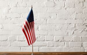 Санкції проти компанії з ОАЕ – перші 2024 року за порушення стелі цін на роснафту