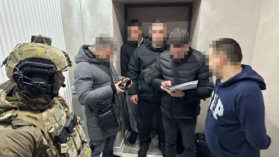 17 січня ДБР затримало п'ятьох підозрюваних у справі