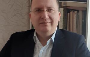 Банківська система України не виконує базових функцій, майже нікого не кредитує. Ніщо так дорого не вартує для країни, як неефективні політичні еліти