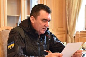 Україна не може вплинути на статус своїх громадян, які дістали захист за кордоном – секретар РНБО