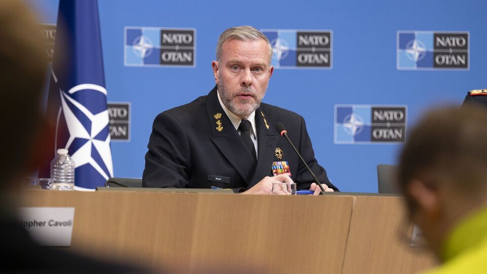 НАТО – оборонний союз, тому має бути готовим до ймовірного нападу РФ, і Альянс готовий, зазначив Бауер