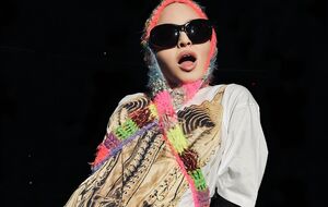 Мадонна: Кто не помнит мой культовый золотой корсет?