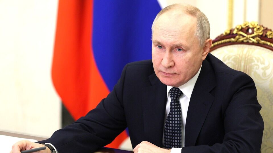 Кінцева мета Путіна в Україні – завоювання країни – залишається незмінною, зазначила FT із посиланням на розвідку США
