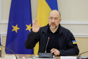 Кошти на облаштування оборонних рубежів виділено профільним відомствам й ОВА, зазначив Шмигаль