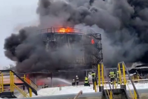 Удар по нафтобазі у Клинцях – справа рук ГУР, заявили співрозмовники українських медіа у спецслужбах