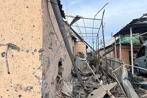 Окупанти вдарили ракетою по підприємству під Кривим Рогом, повідомив Лисак