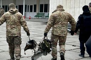 Ракета влучила по території медичного закладу