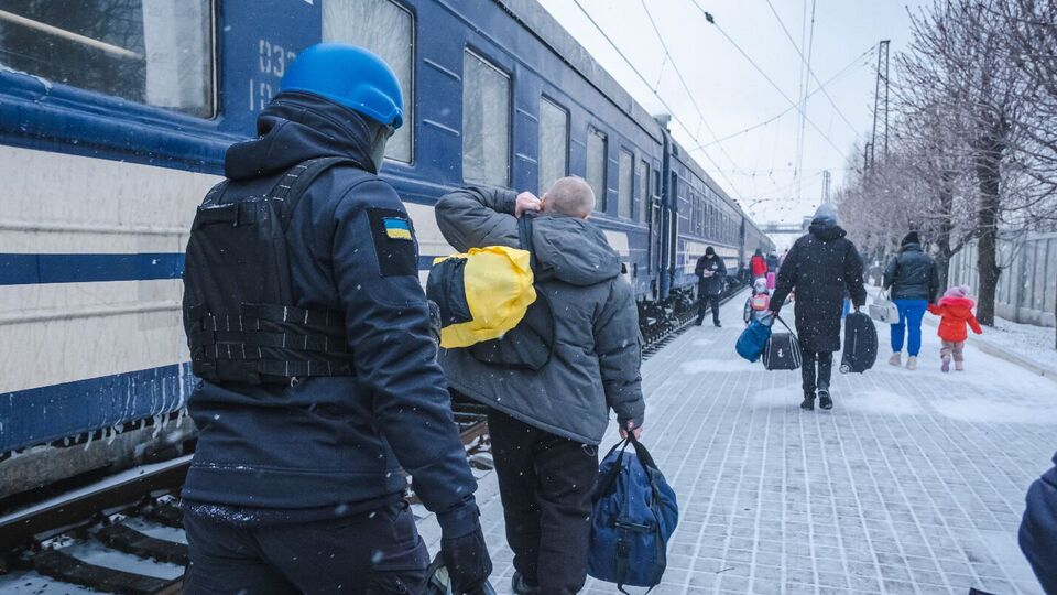 За последние два месяца в Донецкую область вернулось где-то на 2 тыс. больше человек, чем эвакуировалось, отметили в ОВА